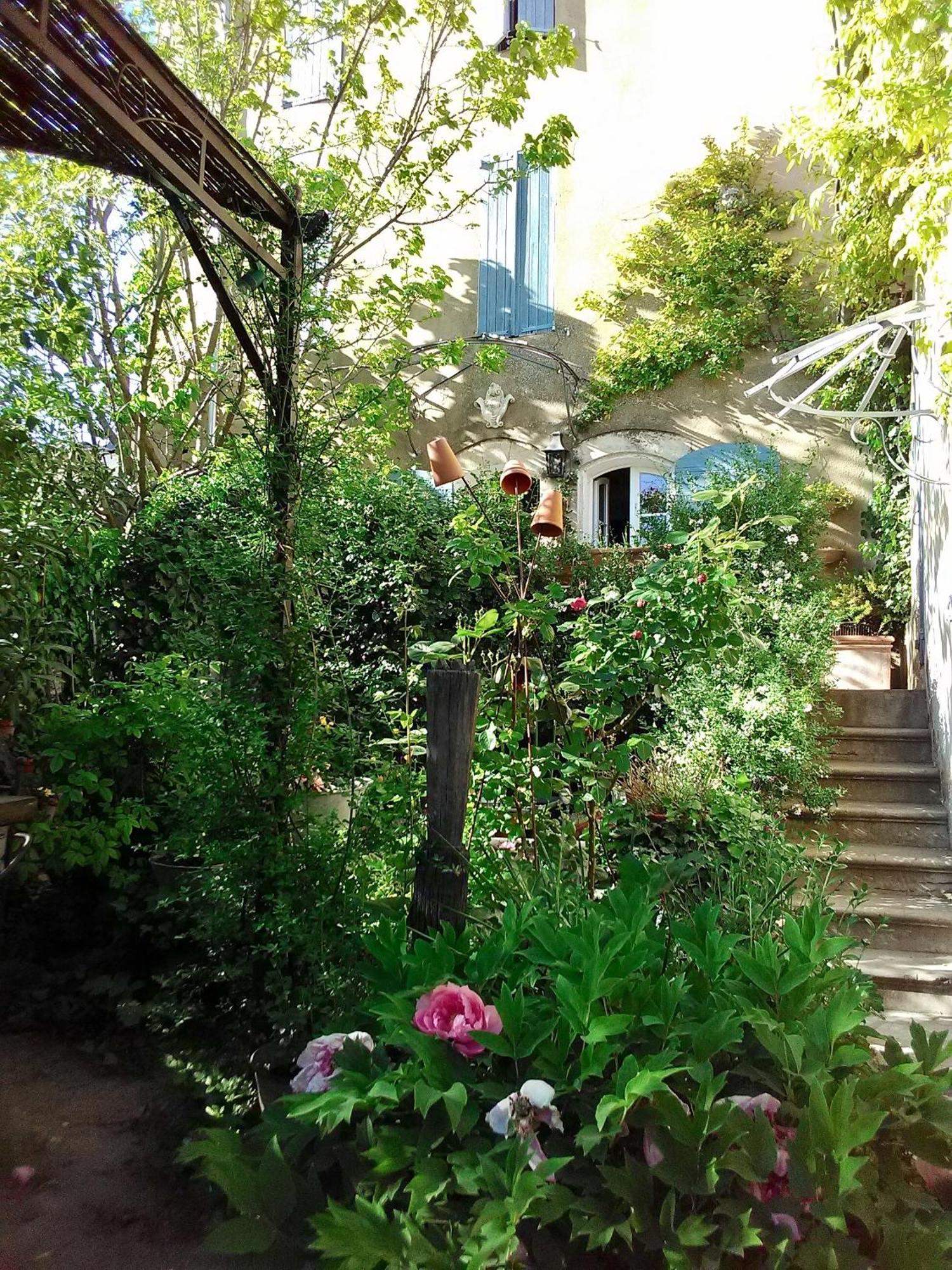 Hotel Au Puits de la Fontaine à Tavernes Extérieur photo